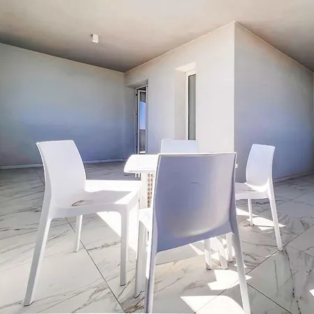 Apartment Studio In San Michele Al Tagliamento 45646